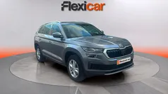 Gris Usado 2023 Skoda Kodiaq Style SUV | 29.290 € (Buen precio)