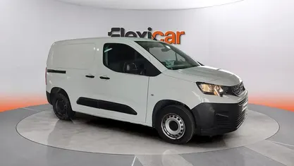 Usado Peugeot Partner Premium 110 CV (80 kW) 2021 Monovolumen