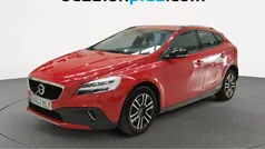 Rojo Usado 2018 Volvo V40 CC Momentum Familiar | 12.719 € (Precio justo)