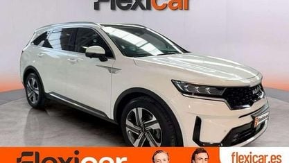 Używany Kia Sorento 194 KM (142 kW) 2023 Biały SUV