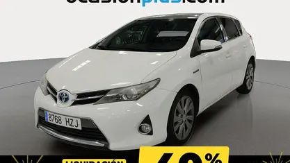 Blanco Usado 2014 Toyota Auris Hybrid Active Utilitario | 12.350 € (Precio justo)
