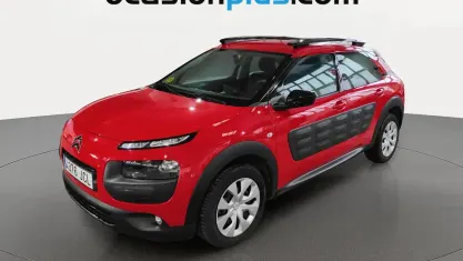 Usado Citroën C4 Cactus Feel 92 CV (67 kW) 2015 Rojo Utilitario