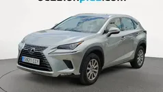 Gris plata Usado 2019 Lexus NX300h Business Edition SUV | 25.900 € (Buen precio)