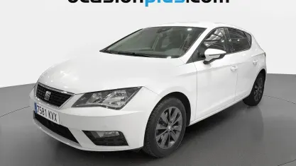 Usado Seat Leon Style 116 CV (85 kW) 2019 Blanco Utilitario