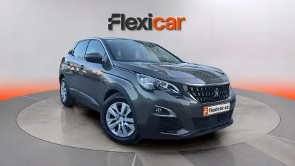 Usado Peugeot 3008 Active 131 CV (96 kW) 2020 Marrón SUV