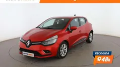 Rojo Usado 2018 Renault Clio IV Zen Utilitario | 13.699 € (Precio justo)