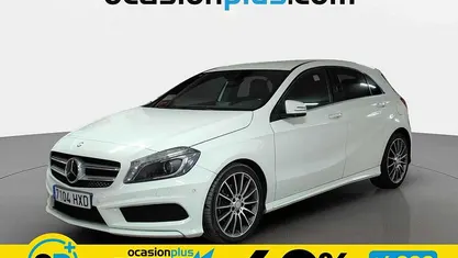 Usado Mercedes A200 AMG line 136 CV (100 kW) 2014 Blanco Berlina