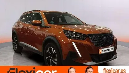 Usado Peugeot 2008 Allure 131 CV (96 kW) 2020 SUV