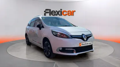 Usado Renault Grand Scénic IV Bose Edition 110 CV (80 kW) 2016 Blanco Monovolumen