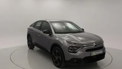 Begagnad Citroën C4 PureTech 131 HK (96 kW) 2024 Grå SUV