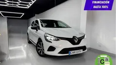 Usado 2023 Renault Clio V Equilibre Utilitario | 14.599 € (Precio justo)