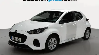 Usado Mazda 2 Center-Line 116 CV (85 kW) 2025 Blanco Utilitario
