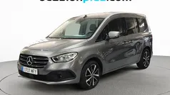 Gris Usado 2023 Mercedes 180 Berlina | 23.991 € (Precio justo)