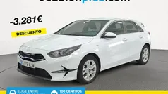 Blanco Usado 2023 Kia Ceed | 17.490 € (Buen precio)