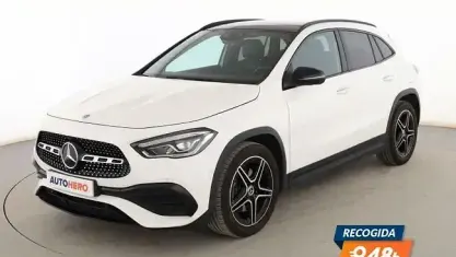 Usado Mercedes GLA200 AMG line 150 CV (110 kW) 2020 Blanco SUV