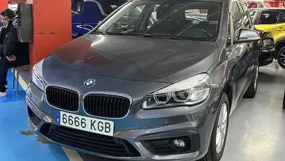 Usado BMW 218 Active Tourer 150 CV (110 kW) 2017 Gris Monovolumen