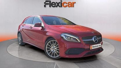 Käytetty Mercedes A200 AMG line 140 HP (102 kW) 2017 Punainen Viistoperä