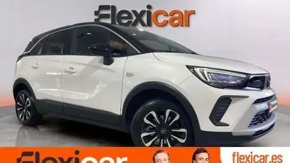 Usado Opel Crossland Elegance 131 CV (96 kW) 2024 Blanco SUV