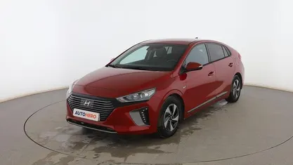 Usado Hyundai Ioniq 141 CV (103 kW) 2019 Rojo Utilitario