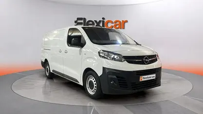 Usado Opel Vivaro S 102 CV (75 kW) 2022 Blanco Monovolumen