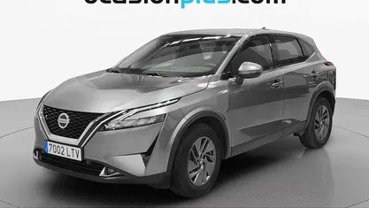 Usado Nissan Qashqai Acenta 158 CV (116 kW) 2021 Gris SUV