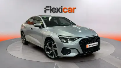 Usado Audi A3 Premium 110 CV (80 kW) 2023 Gris Berlina