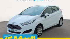 Usado 2015 Ford Fiesta Trend Utilitario | 9290 € (Precio justo)