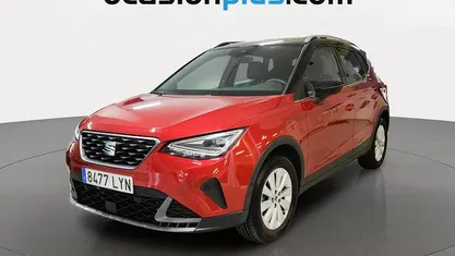 Käytetty Seat Arona FR 110 HP (80 kW) 2022 Punainen Katumaasturi