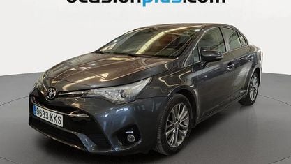Usado Toyota Avensis Business Edition 143 CV (105 kW) 2018 Gris Berlina