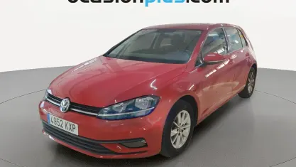 Usado VW Golf VII 116 CV (85 kW) 2019 Rojo Utilitario