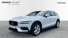 Blanco Usado 2021 Volvo V60 CC Familiar | 31.990 € (Buen precio)