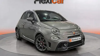 Usado Abarth 595 165 CV (121 kW) 2022 Gris Utilitario
