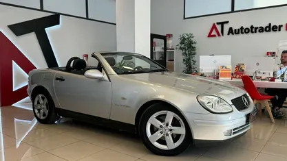 Gris Usado 1997 Mercedes SLK230 Descapotable | 8950 € (Caro)