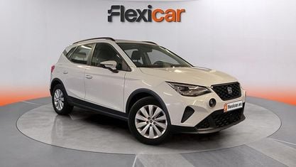Usado Seat Arona Style 116 CV (85 kW) 2024 Blanco SUV