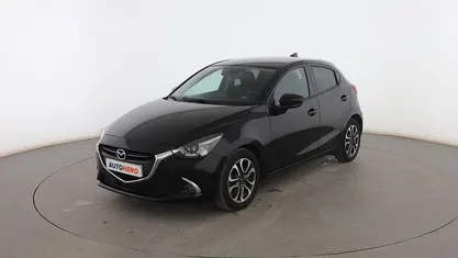 Usado Mazda 2 90 CV (66 kW) 2019 Negro Berlina