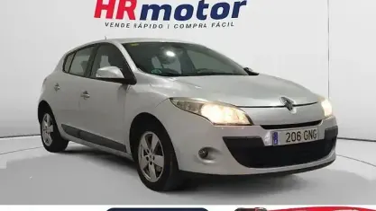 Usado Renault Mégane III Dynamique 111 CV (81 kW) 2009 Gris Utilitario