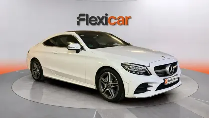 Usado Mercedes C220 170 CV (125 kW) 2018 Blanco Coupe