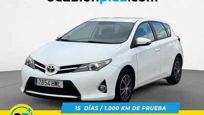 Usado 2014 Toyota Auris Active Utilitario | 8300 € (Precio justo)
