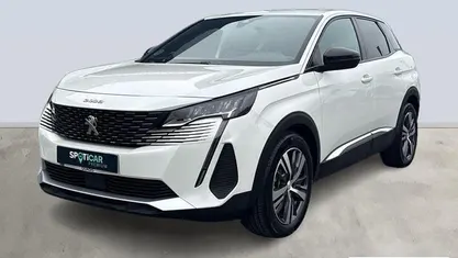 Blanco Usado 2024 Peugeot 3008 Allure SUV | 28.800 € (Caro)