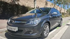 Gris Usado 2011 Opel Astra GTC Energy Utilitario | 6000 € (Precio justo)