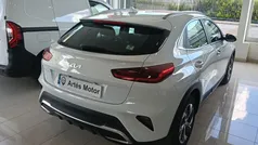 Blanco Usado 2024 Kia XCeed SUV | 20.900 € (Precio justo)
