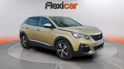 Usado Peugeot 3008 Allure 165 CV (121 kW) 2018 Monovolumen