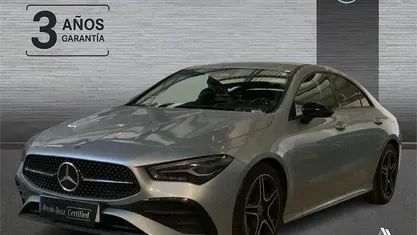 Usado Mercedes CLA200 163 CV (119 kW) 2025 Berlina