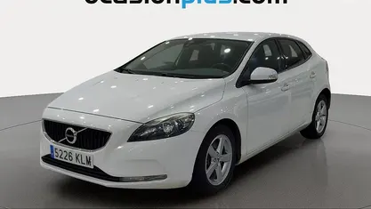 Usado Volvo V40 Kinetic 120 CV (88 kW) 2018 Blanco Utilitario