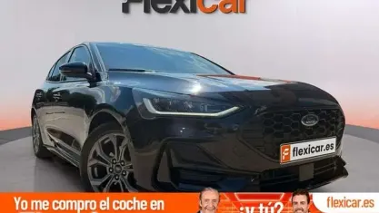 Usado Ford Focus ST-Line 125 CV (91 kW) 2023 Negro Berlina