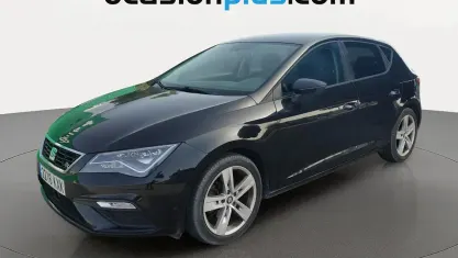 Usado Seat Leon FR 150 CV (110 kW) 2019 Negro Utilitario