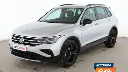 Käytetty VW Tiguan Sport 150 HP (110 kW) 2022 Harmaa Katumaasturi