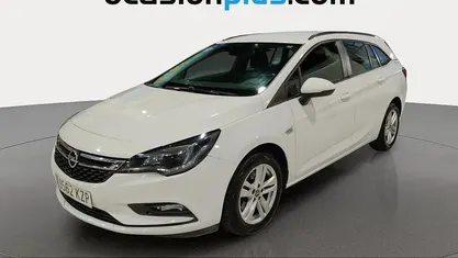 Usado Opel Astra Selective 136 CV (100 kW) 2019 Monovolumen