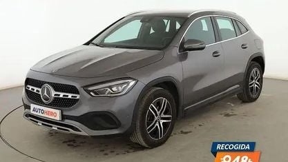 Käytetty Mercedes GLA180 Progressive 136 HP (100 kW) 2022 Harmaa Katumaasturi
