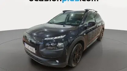 Usado Citroën C4 Cactus PureTech 110 CV (80 kW) 2017 Negro Utilitario